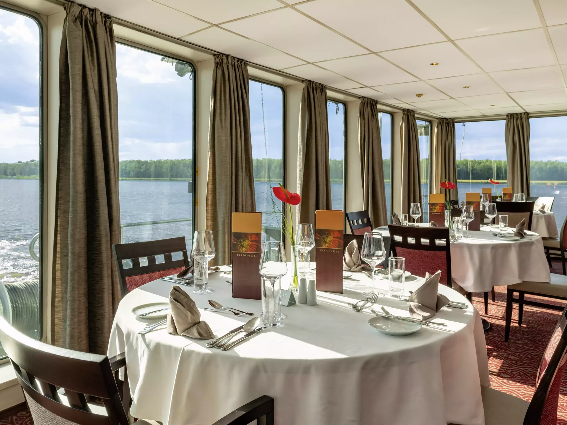 AMADEUS ROYAL CRUCEROS FLUVIALES PANAVISION LUEFTNER CRUISES AMADEUS RIVER CRUISES PANAVISION TOURS VIENA DANUBIO CRUCEROS DANUBIO CRUCEROS BUDAPEST MELK CRUCEROS ALEMANIA CRUCEROS AUSTRIA #PanavisionTours #CrucerosPanavision #CrucerosFluviales #CrucerosDanubio #CrucerosViena #CrucerosBudapest #CrucerosMelk#RiverCruises #AmadeusRiverCruises #AmadeusCruises #RiverCruise #AmadeusRoyal #CrucerosEnEspañol #CrucerosFluviales #CrucerosDanubio #DanubeCruises #Bidaiak #Creuers #Crucero #Cruceroclick